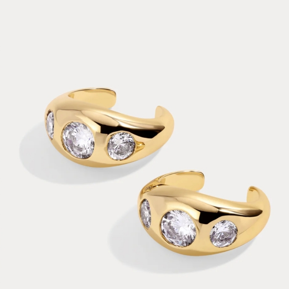 Lili Claspe ADIRA EAR CUFFS Haggies 14k Gold Plated with CZ diamonds New - Picture 2 of 4